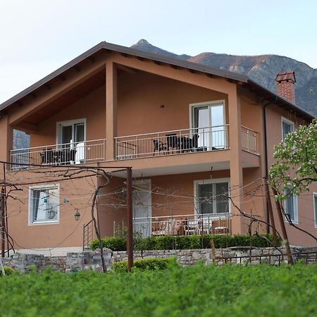 Koman_Lakeview_Apartments Shkoder Exterior photo